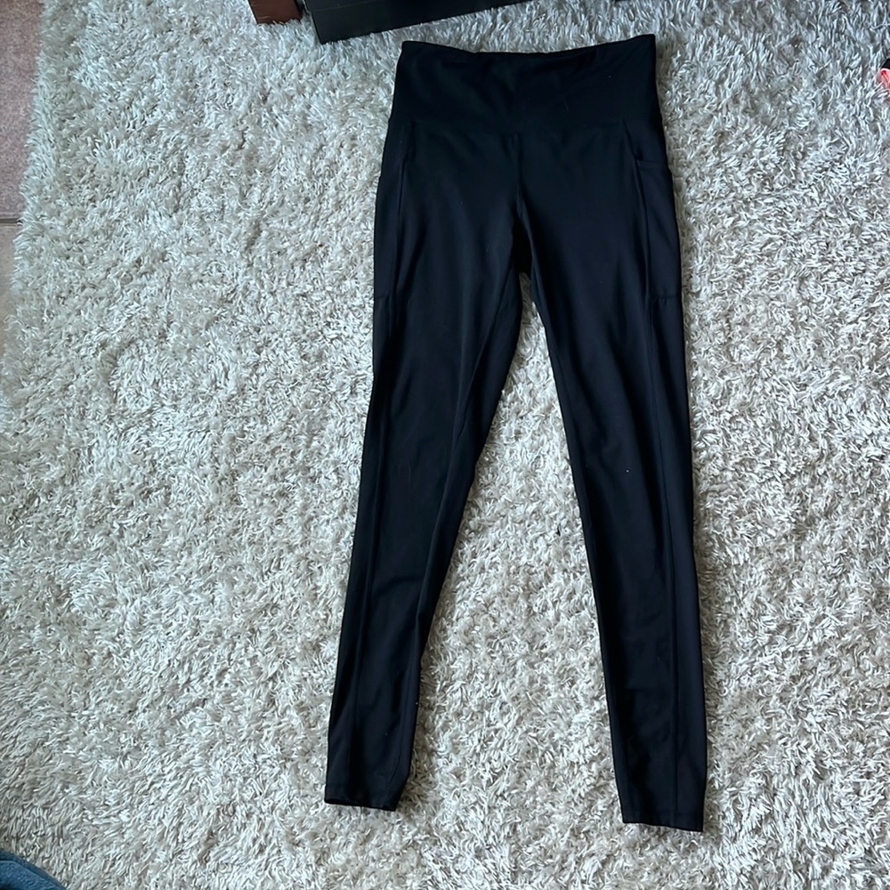 Black leggings